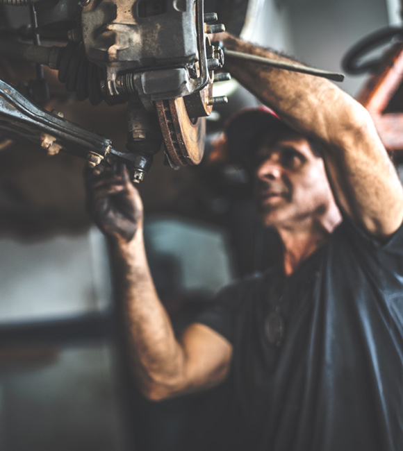 KillianHillAutoService-vertical-931914684